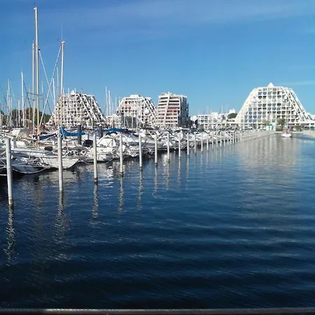 T2 Superbe Vue Port Et Apartamento